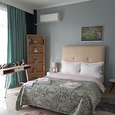 Hospitable Appartment In The Central Park, 克桑西 外观 照片